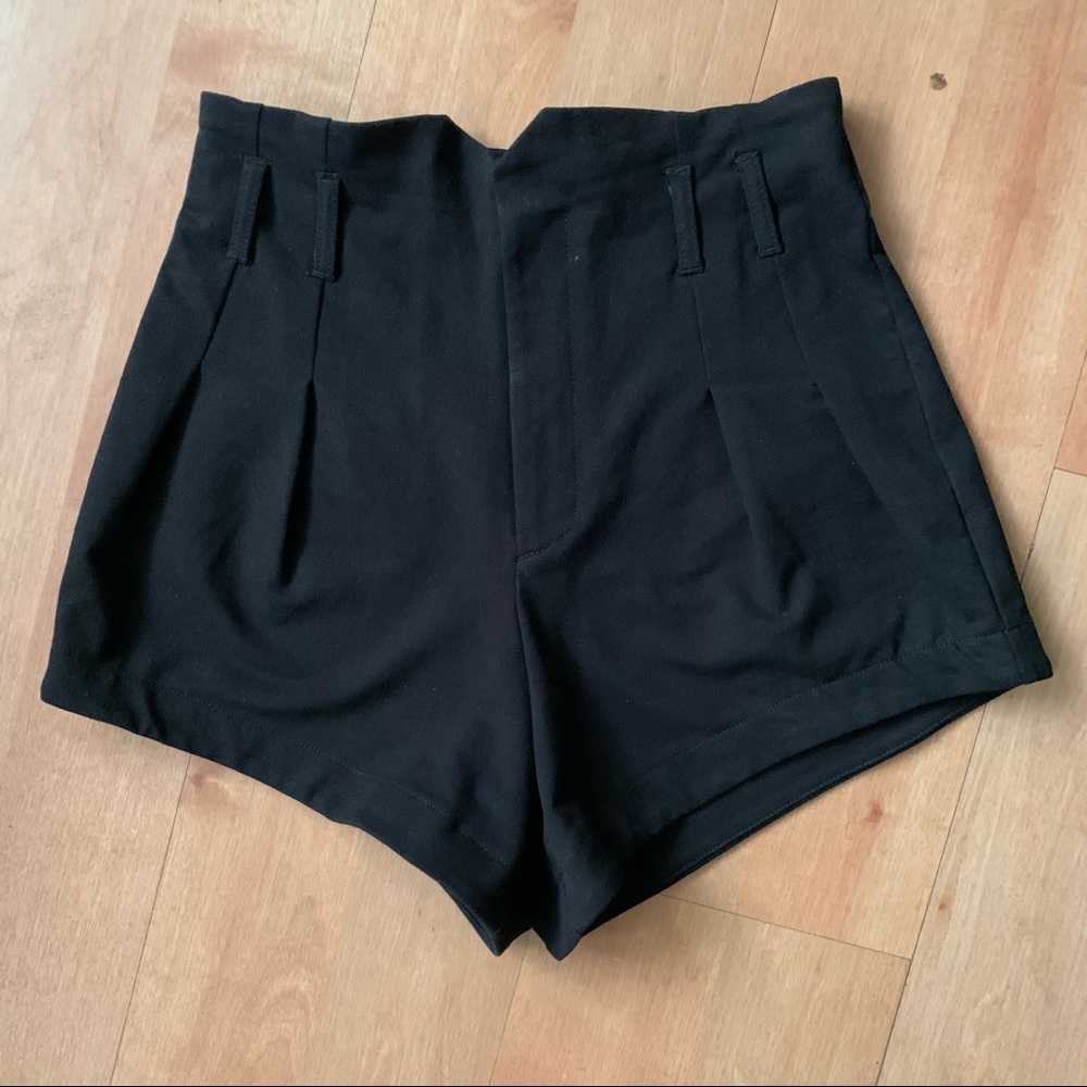 H&M Women’s Pinup Retro High Waisted Denim Shorts